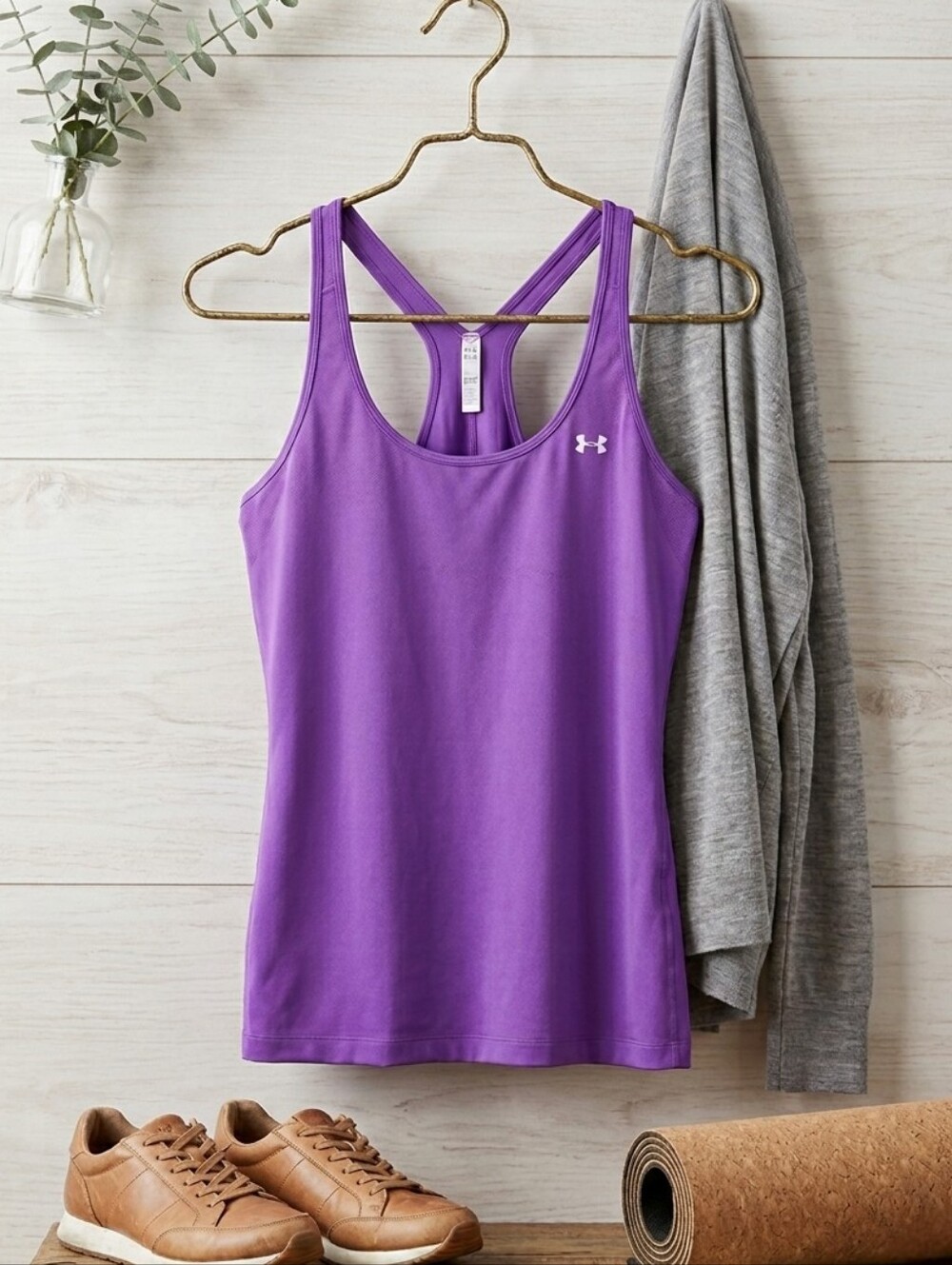 Under Armour HeatGear Purple Racerback Tank Women's M Compression Moisture Wick